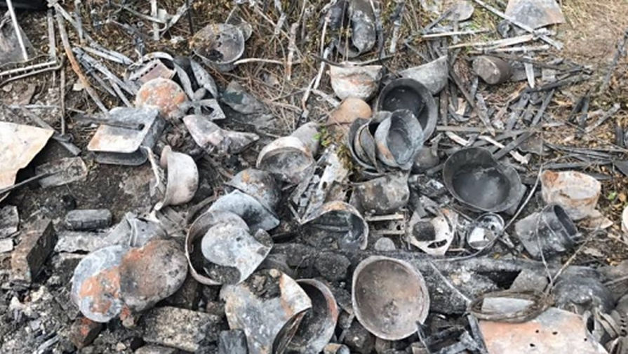 Предметы амуниции, найденные в сгоревшем доме кратовского стрелка