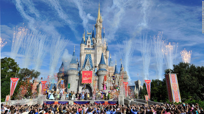 1. Волшебное Королевство в Walt Disney World, Лейк Буэна Виста, Флорида, США