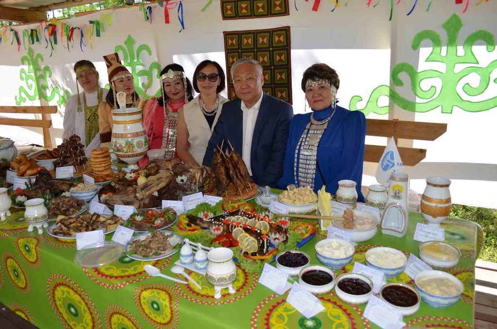 Угощение айхальцев самое вкусное