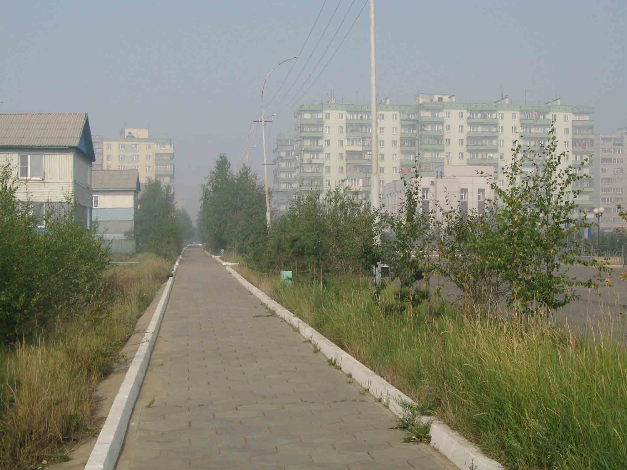 Покровск якутия. Мирный (город, Архангельская область). Набережная г. Покровск Саха Якутия. Покровск Якутия Озерная. Смог Нерюнгри.