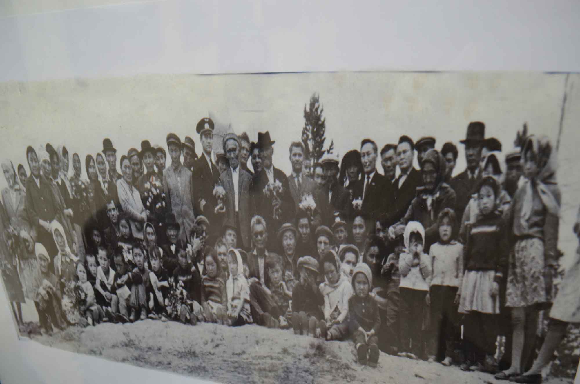  жителей с Туой Хайа перед переселением в с Арылах 1967 г